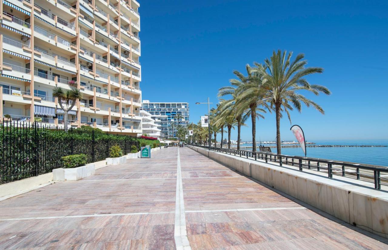 Cibeles...Estudio En El Paseo Maritimo....Wifi Marbella Exterior foto